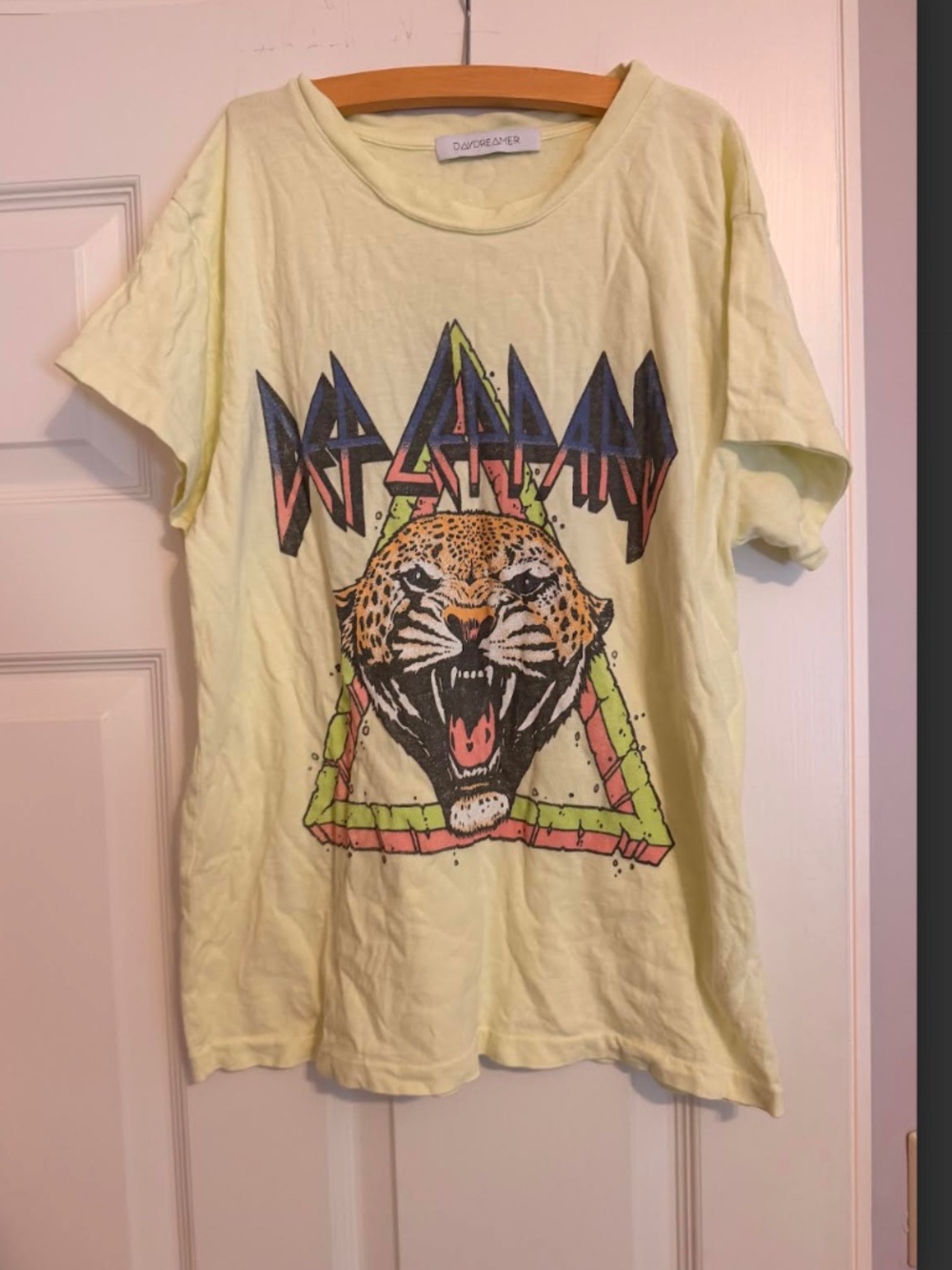 Daydreamer Def Leppard T Shirt, Small